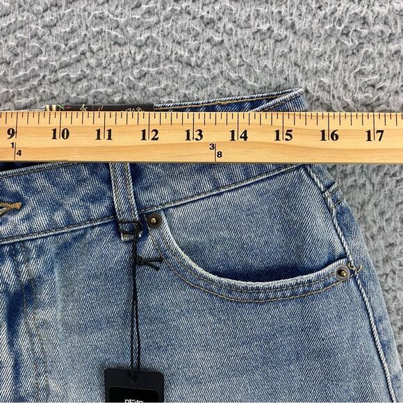 Ed Hardy Women's Swallow Raw Cut Hems Denim Shorts Light Tint | Size: 28 - Picture 8 of 15